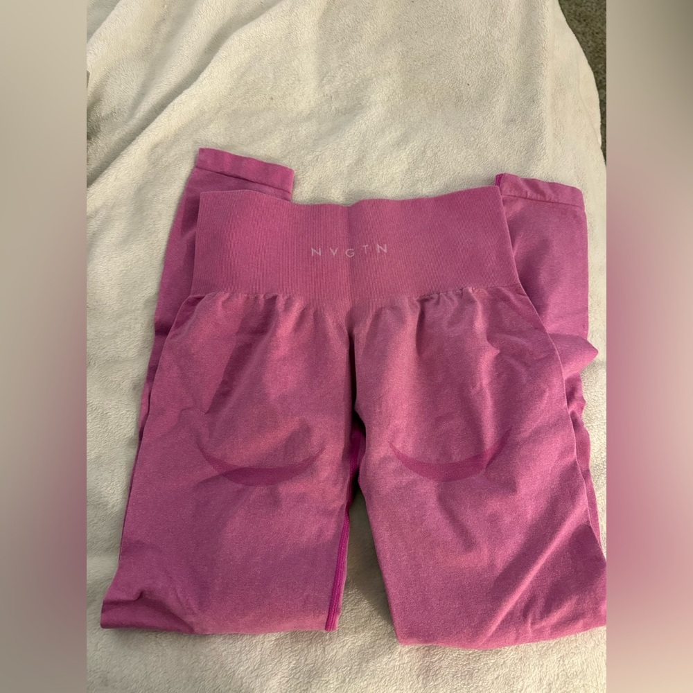 NVGTN Fuchsia Leggings